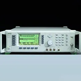 Generator sygnału Anritsu 69077B syntetyzowany