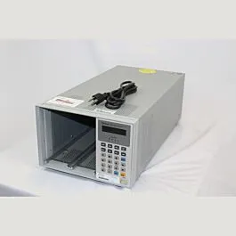 Rama główna elektronicznego obciążenia stałoprądowego Chroma 6312