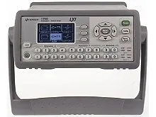 Interfejs montażu na półce Keysight 11713C-001