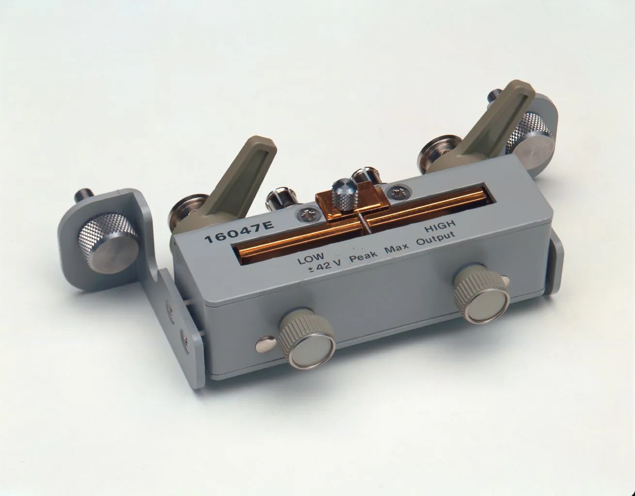 Urządzenie Testowe LCR Keysight 16047E