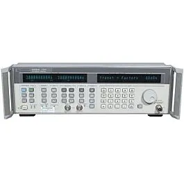 Generator RF o Szerokim Zakresie Syntetyzowany Keysight 83751A