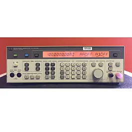 Generator sygnału syntetyzowanego Keysight 8642B