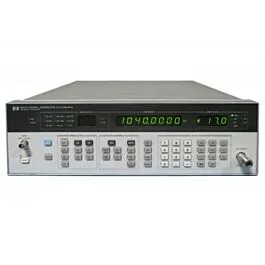 Keysight 8657A Syntetyzowany generator sygnału