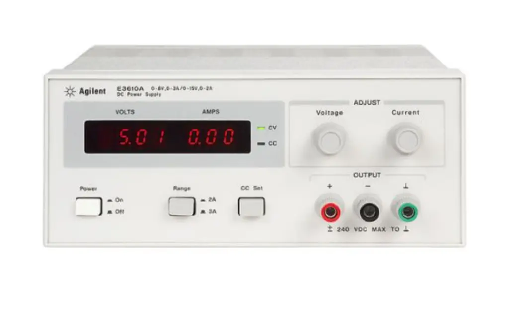 Keysight E3615A zasilacz DC na stanowisku 20V/3A