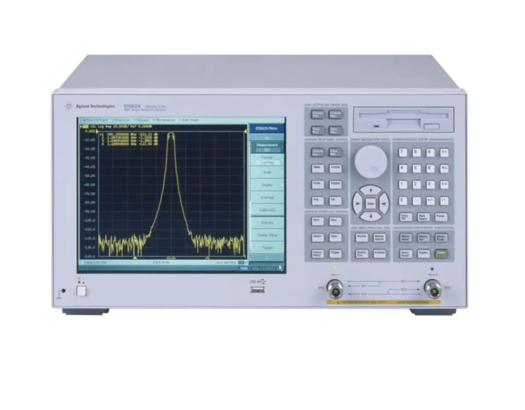 Analizator sieciowy wektorowy Keysight E5062A