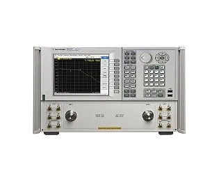 Keysight E8363C Analizator sieci wektorowej