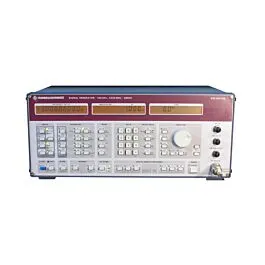 Generator sygnału RF wysokiej dokładności Rohde & Schwarz SMHU