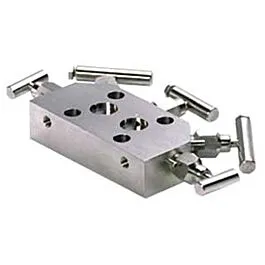 Rozdzielacz integralny Rosemount 305