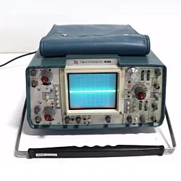Oscyloskop analogowy z dwiema śladami Tektronix 455