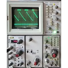 Oscyloskop magazynujący Tektronix 7633
