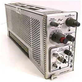 Tektronix 7S11 14 GHz Moduł wertykalny próbkujący
