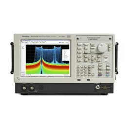 Analizator widma czasu rzeczywistego Tektronix RSA5115B