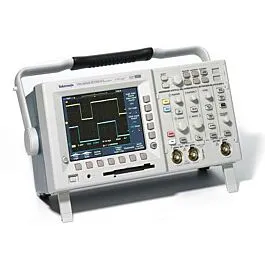 Tektronix TDS3014B Cyfrowy Oscyloskop Fosforowy