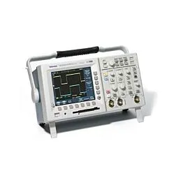 Tektronix TDS3044B Cyfrowy Oscyloskop Fosforowy
