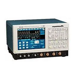 Oscyloskop cyfrowy Tektronix TDS7154 1.5 GHz z wyświetlaczem phosphor